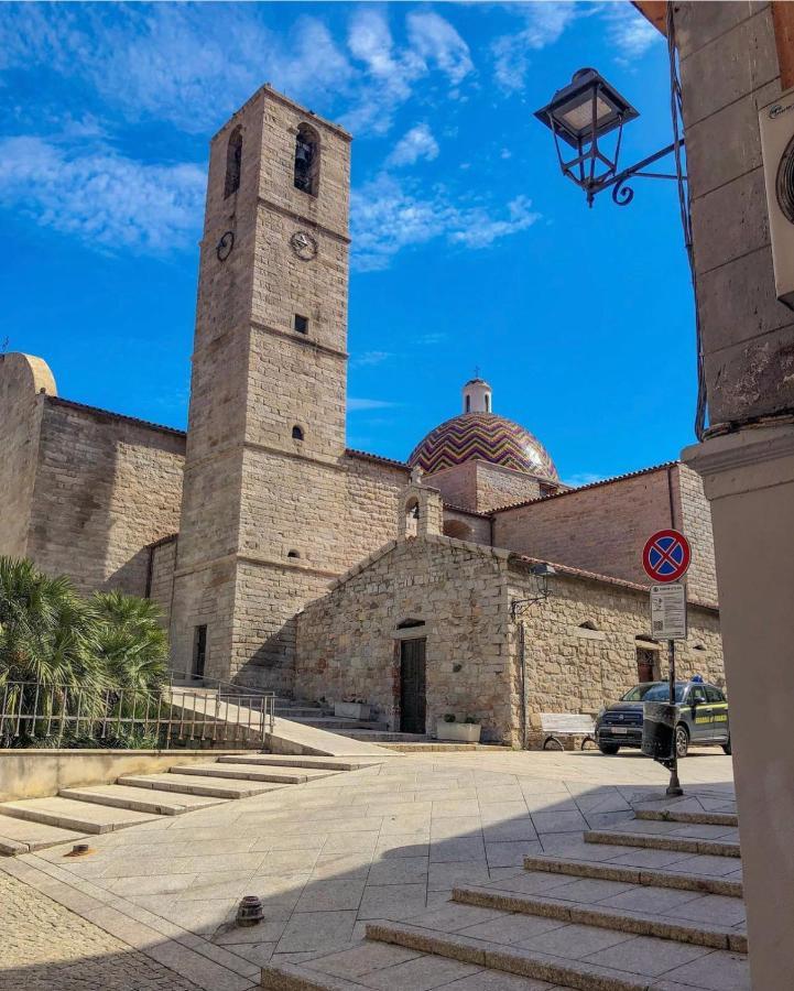 B&B Casa Morgana Olbia Bagian luar foto